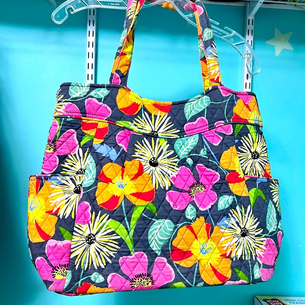 Vera Bradley large floral purse